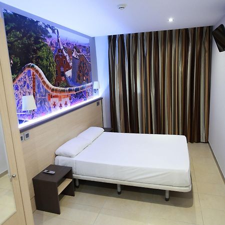 Hostal Las Flores Ramblas Barcelona Luaran gambar