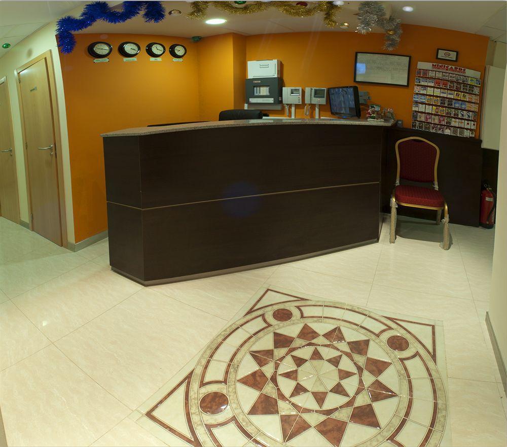 Hostal Las Flores Ramblas Barcelona Luaran gambar